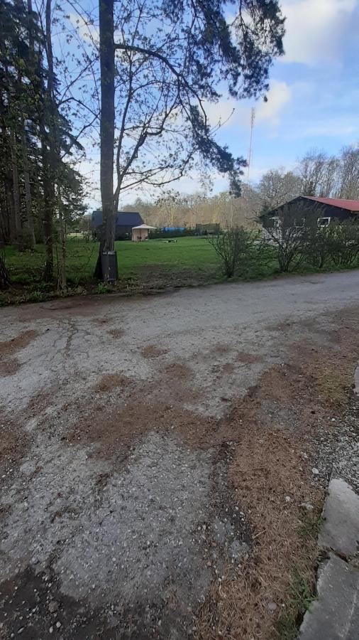 Kapteni Suvekodu Laulasmaa Exteriör bild